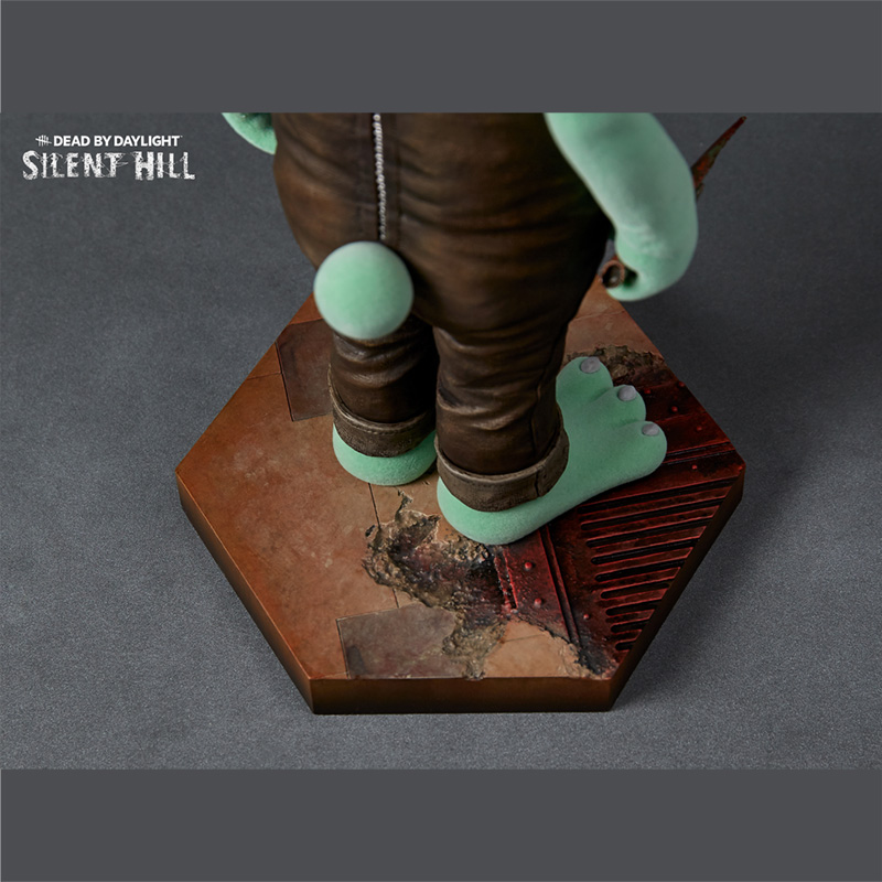 SILENT HILL x Dead by Daylight, Robbie the Rabbit Green 1/6 Scale Statue